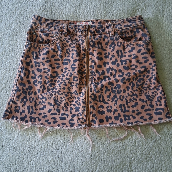 We The Free Brown Leopard Mini Skirt - Picture 2 of 7